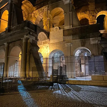 Colosseo 23 Roma